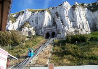La Maison Des Oiseaux