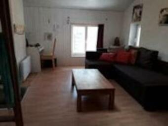 Maison De Village Au Calme Sur Place Arbor�e