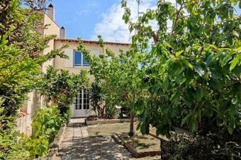 Tr�s Belle Maison 80mcarr�s Jardin Parking