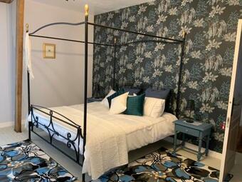 Welcoming And Peaceful Bed And Breakfast