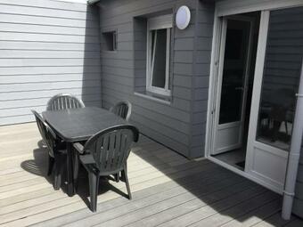 Grand-fort-philippe : Maison Proche Du Port