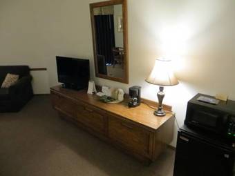 Hotel Pine Grove Resort