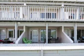 On The Sand Beachfront Condo With Parking