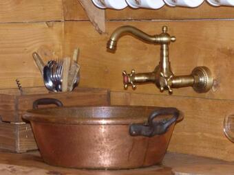 Bed & Breakfast Chambre D'h�te Atypique "trappeur" West Little Ranch