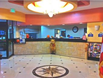 Motel Robinson Inn And Suites