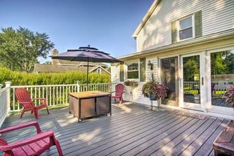 Lake Chautauqua Home Less Than Half Mile To Town And Water