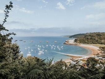 Lodg'ing Nature Camp Presqu'�le Crozon