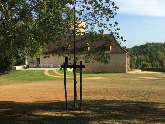 Bed & Breakfast La Tour De Ginaillac