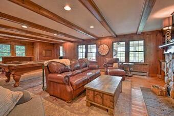 Waterfront Harveys Lake House With Private Dock!