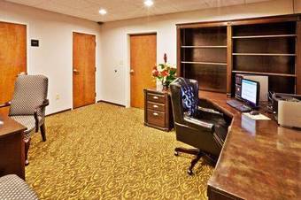 Holiday Inn Express Hotel & Suites Tulsa-catoosa East I-44