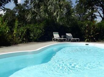 Elloree Bed And Breakfast