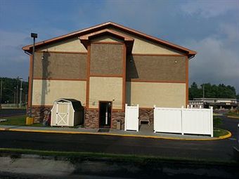 Hotel America's Best Value Inn & Suites Bedford