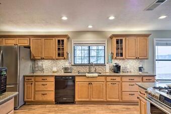 Lakefront Burkeville Gem With Boathouse And Dock!