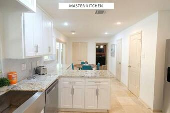 Vacation Pool House In The Serene Wilderness - Robert E Lee