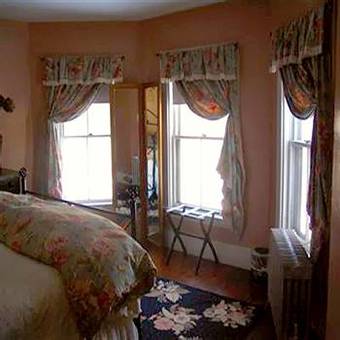 Hotel The Monadnock Inn