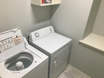 Gunter Getaway - Entire House