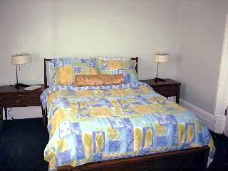 Albergue Bronx Guest House