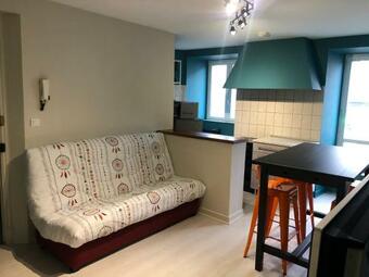 Apartamento Appartement Porte Du Cantal