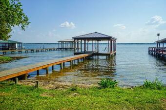 Charming Lake Fork Cottage With Screened-in Porch!