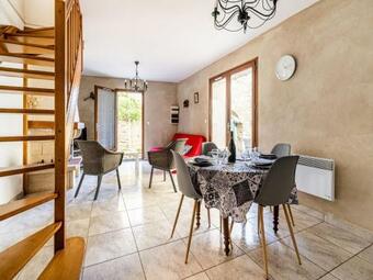 Modern Holiday Home In Minerve With Private Courtyard