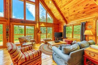 Stratton Log Cabin