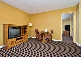 Hotel Econo Lodge Inn & Suites Gilbertsville