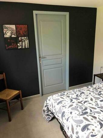 Apartamento Suite Ind�pendante Au C?ur D?un Jardin Arbor�.
