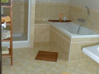 G�te Moyraz�s, 4 Pi�ces, 6 Personnes - Fr-1-601-158