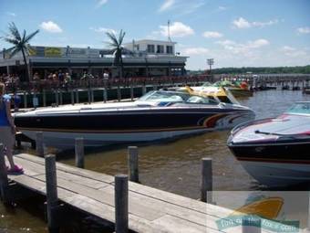 Motel Waterfront Hotel And Marina