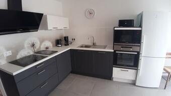 Apartamento G�te De St Ladre "l'atelier", Proche Parc Des Expos Villepinte Neuf