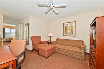 Hotel Americas Best Value Inn & Suites