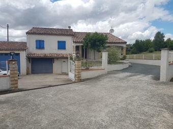 Apartamento T1 Dans Maison Au Calme