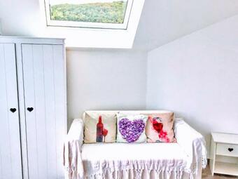 Villa Domaine Bohn Red Winehouse