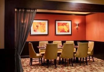 Hotel Sheraton Suites Wilmington Downtown