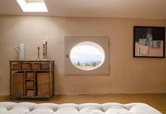 Luxurious Provencal Village House, Walk To Village Pool