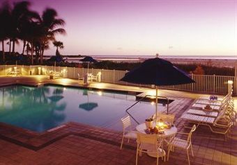 Hotel Gullwing Beach Resort