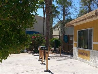 Hotel Avi Resort & Casino