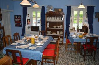 Le Pont De La Pierre Vintage B&B