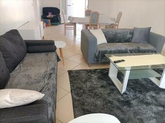 Hostal Agr�able Maison-g�te Proche Des Toutes Commodit�s