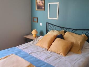 G�te Saint-l�onard-des-bois, 4 Pi�ces, 6 Personnes - Fr-1-410-149