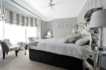 The Crescent Victoria Hotel