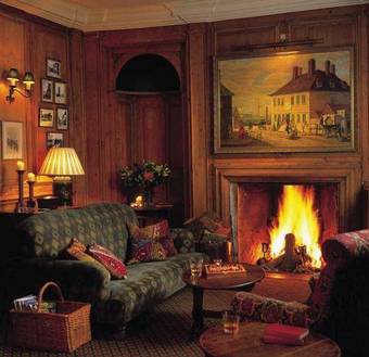 The George Hotel