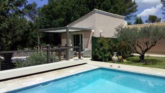 T2 Au Coeur Des Ch�nes 1831 Route De Mazaugues