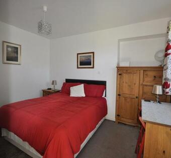 Vue De La Vall�e Apartment