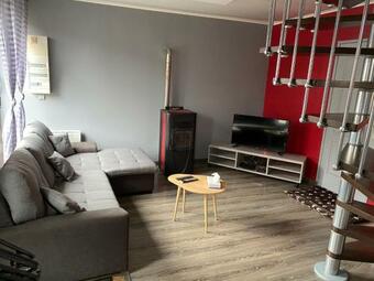 � Le Temps D?un Instant � D�pendance