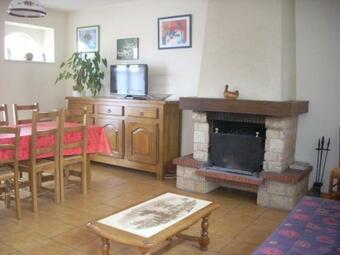 G�te Trizay-coutretot-saint-serge, 4 Pi�ces, 5 Personnes - Fr-1-581-67