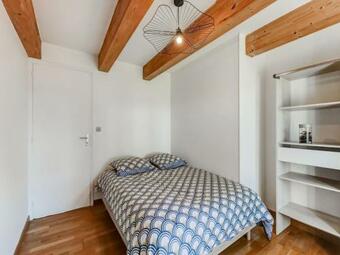 Tranquil Holiday Home In Vains Overlooking Mont Saint-michel