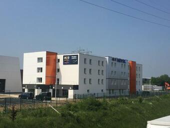 Hotel Ace H�tel Paris Sud Villabe