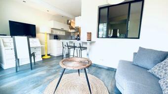 Apartamento Voiron Centre, Grande Terrasse, Parking, Calme