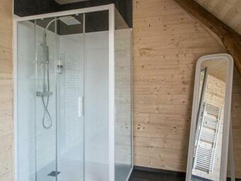 G�te Besse-et-saint-anastaise, 4 Pi�ces, 6 Personnes - Fr-1-630-130